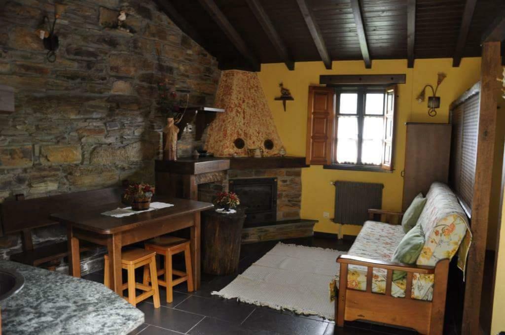 Ferienwohnung Apartamento El Acebo San Tirso de Abres Exterior foto